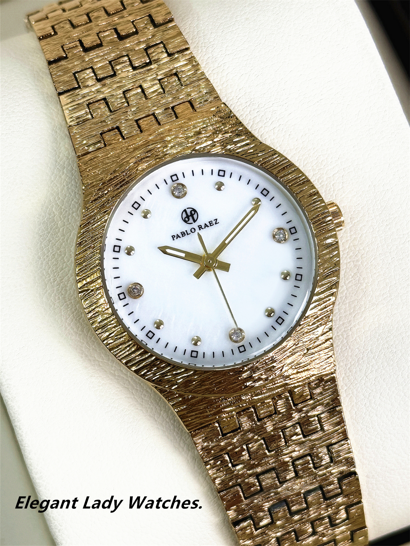 Luxury Watch Engraving - New Women's Gold Bracelet Watch Business