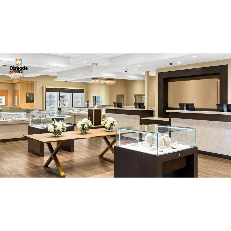 Custom.Luxury Watch & Jewelry  – Luxury Watch Boutique recenzja i cena
