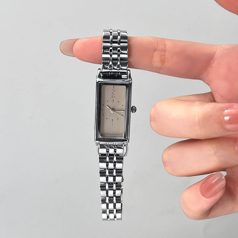 GEDI Vintage Luxury Rectangula – Luxury Watch Engraving recenzja i cena