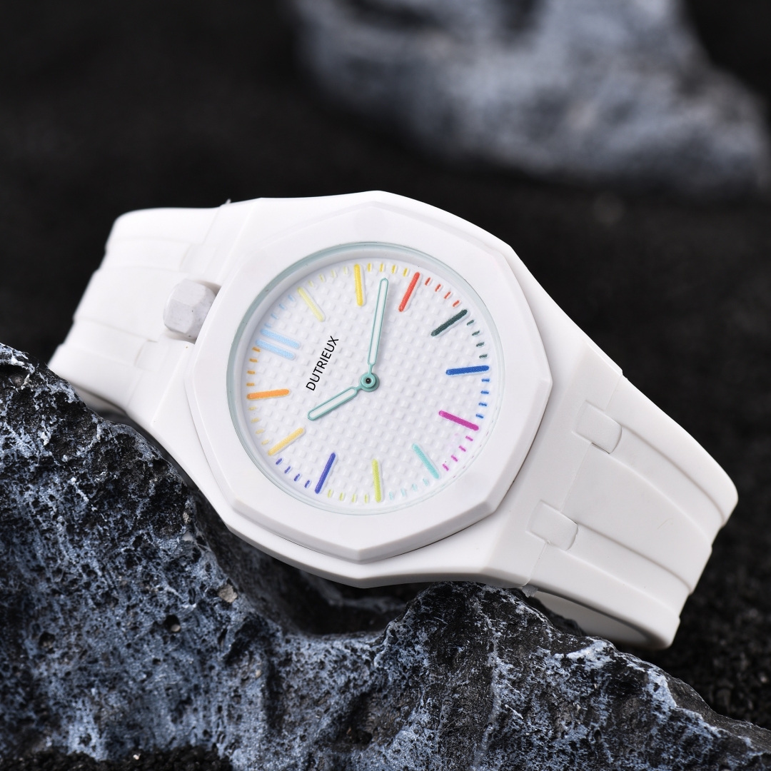 New Arrival Colorful Quartz Wr – Luxury Watch With Rubber Strap recenzja i cena